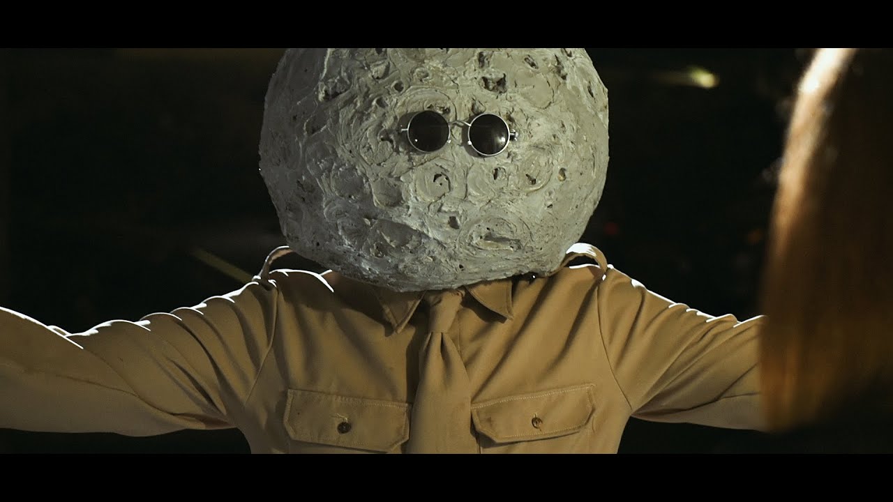 I am the Moon [VIOLENCE/NUDITY]