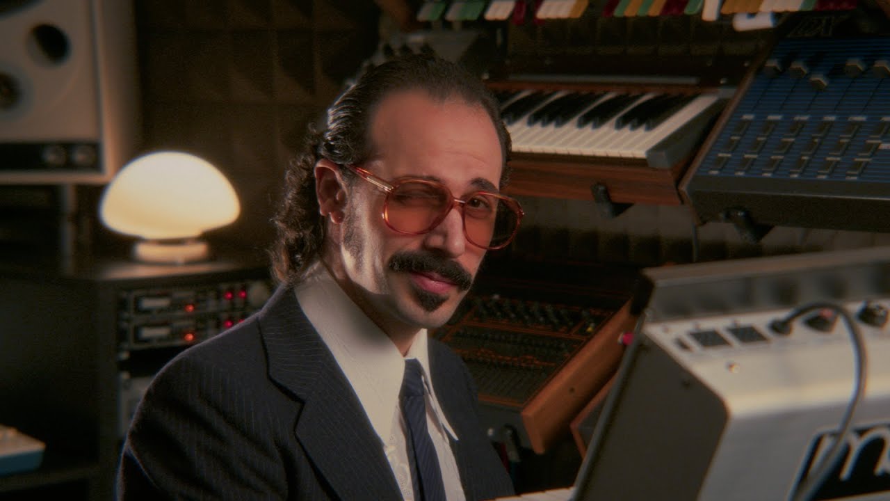 Dabeull - INDASTUDIO (Give Me The Fonk)