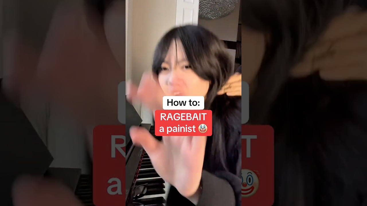 How to RAGEBAIT a pianist 🤡 #piano #donnermusic #funny #ouras300 #pianist #ragebait #shorts #fyp