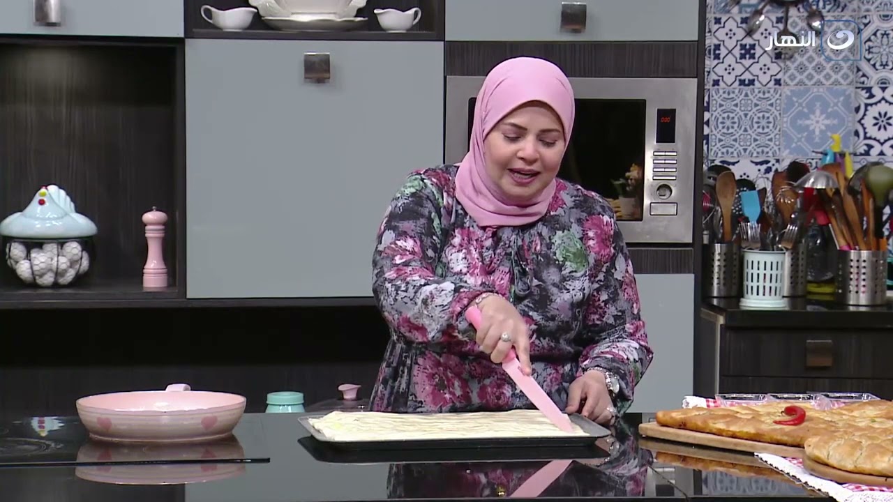 طريقة عمل صينية الجلاش من غير بيض اللى الكل بيسأل عليها .. مش هتقدر تقاوم جمالها