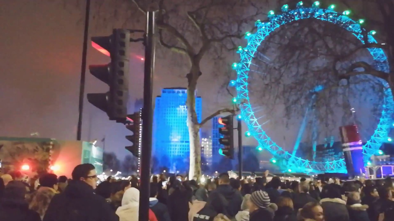 Auld Lang syne live London New Year Day 2019