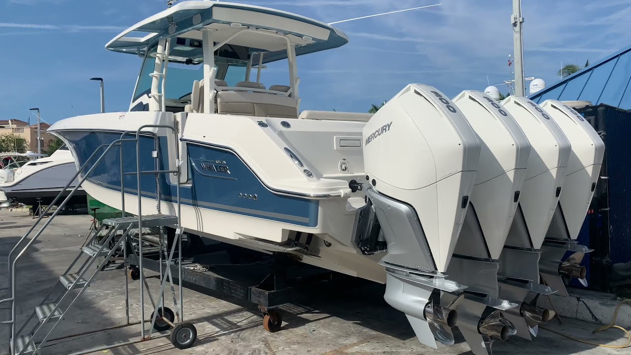2021 Boston Whaler for sale at MarineMax Pompano Beach @MarineMaxOnline