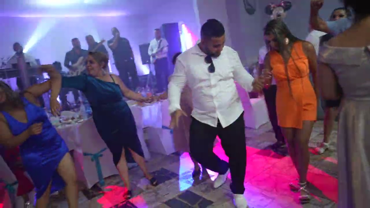 Pavlovce nad uhom Hostina u Rasta Gombara kratke video Hraly Mekenzi a Amax Rasto