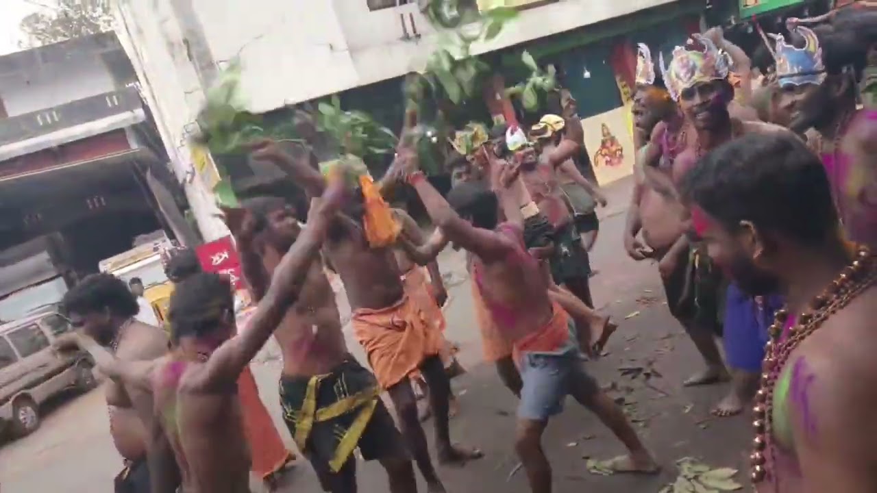   எரிமேலியைவே அதிர வைத்த சபரி கிரிஷா யாத்திரை குழு பாலக்குறிச்சி