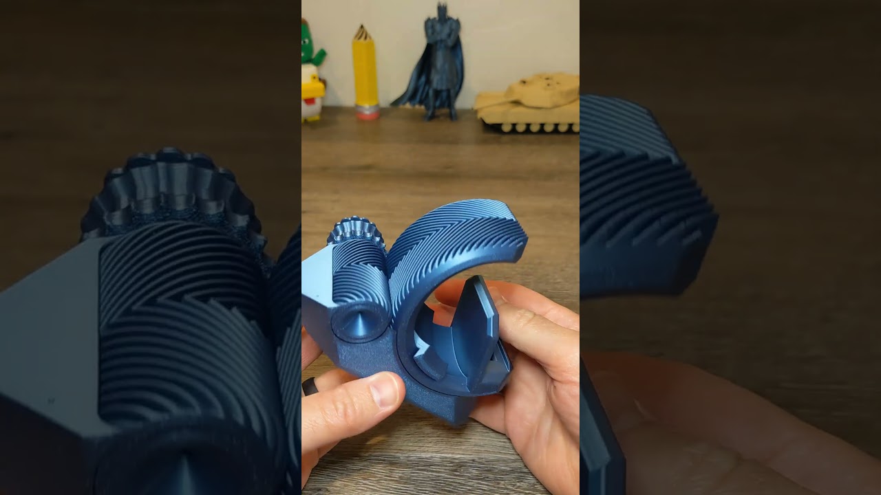 Herringbone Gear Phone Stand