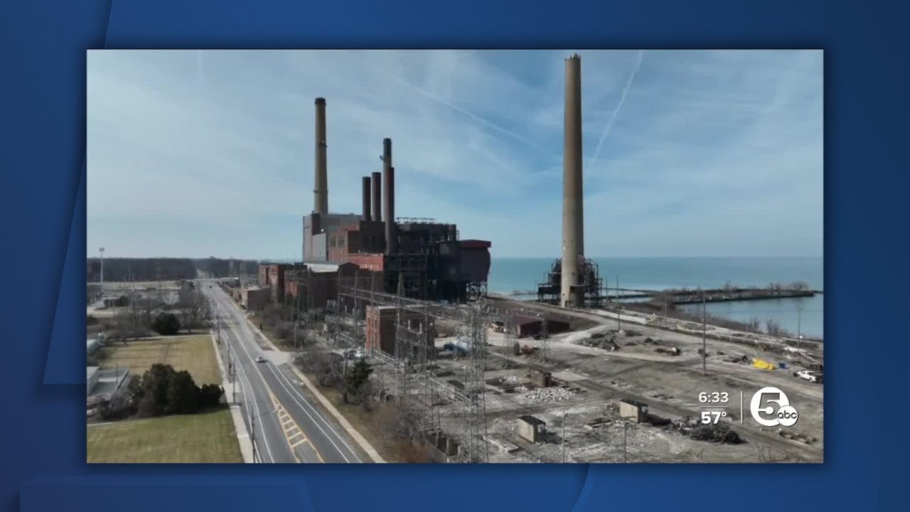 Crews imploding Avon Lake power plant Wednesday morning