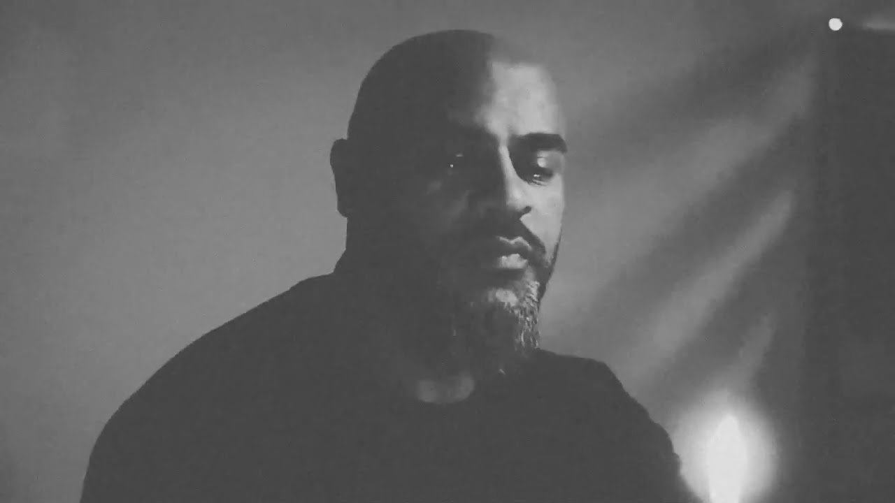 MASSIV - ZEIT HEILT KEINE WUNDEN (prod. JakoBow)