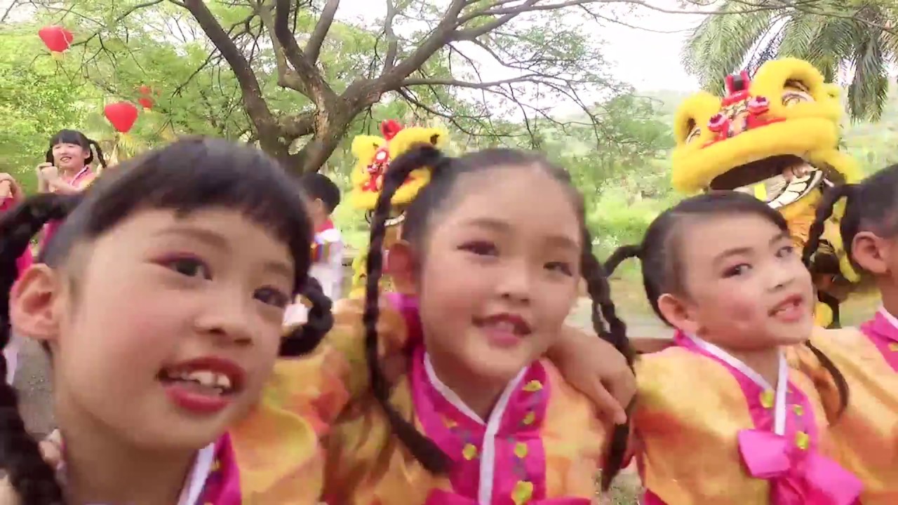 《高唱新年》Sing a Loud   é kids新年特备节目 第四集 [Official Video]