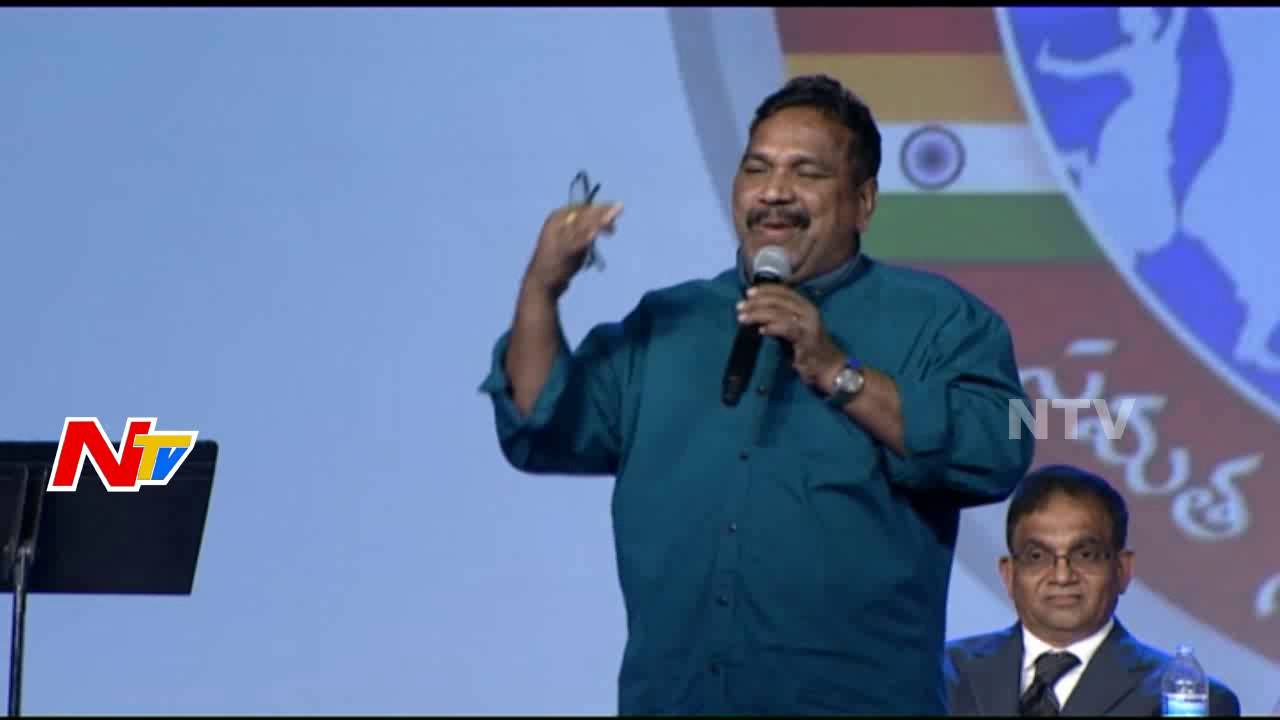 Poet & Folk Singer Goreti Venkanna Excellent Poetic Speech @ ATA 25th Anniversary at Chicago || NTV
