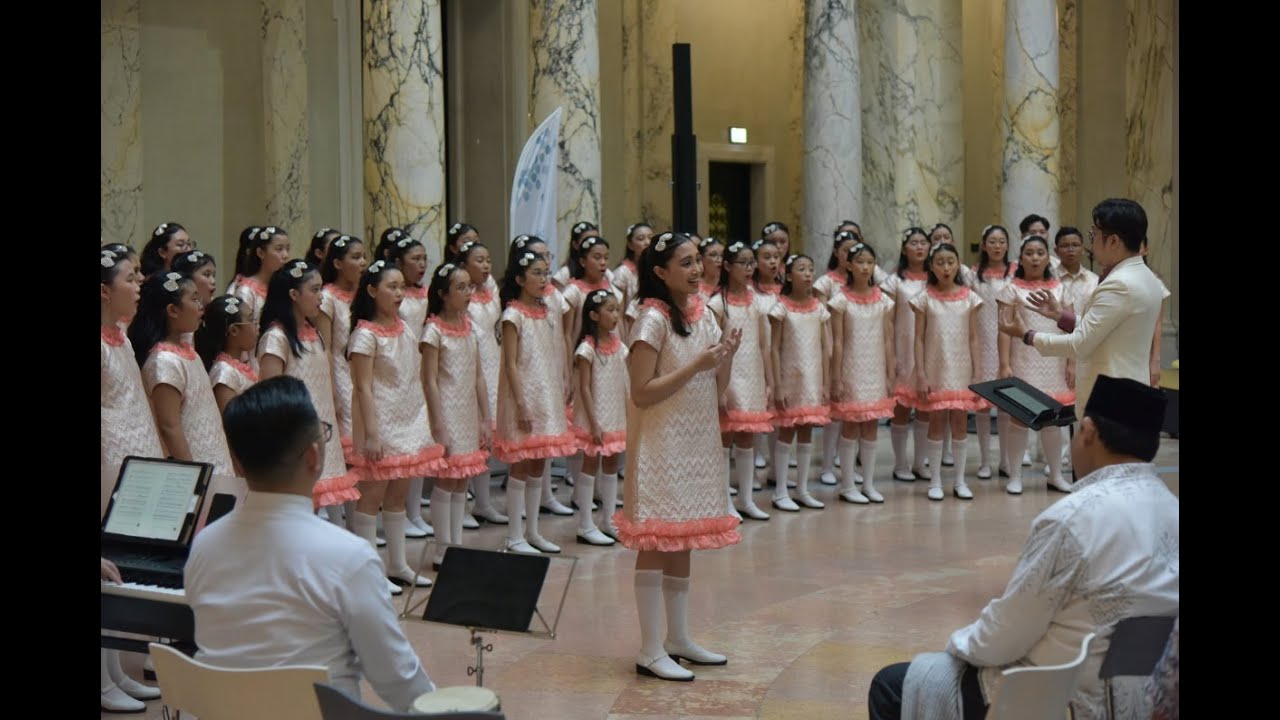 The Resonanz Children`s Choir - Ondel Ondel