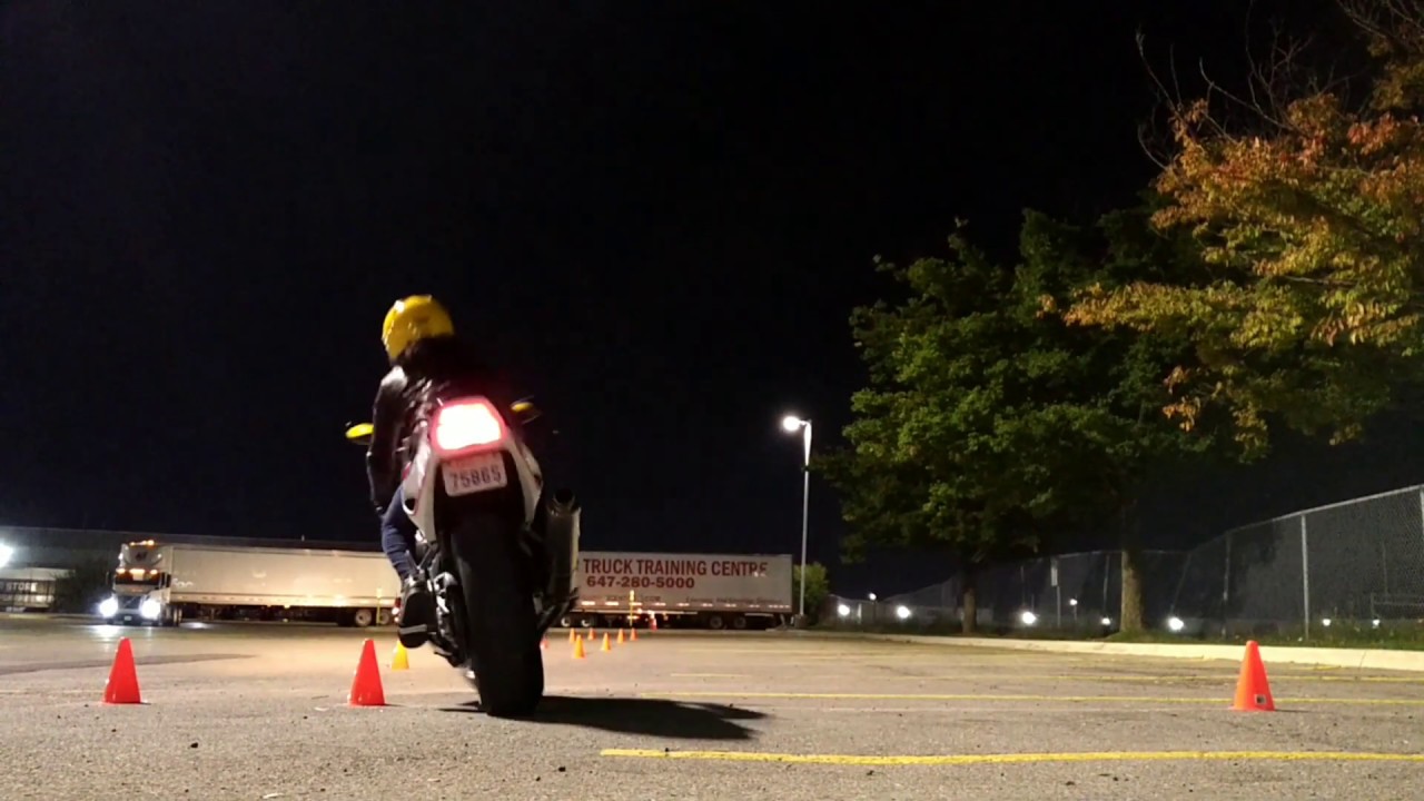 Ontario Motorcycle Licence M1 Exit (M2 Test): Skill Manoeuvres - Serpentine, Straight Line, Braking