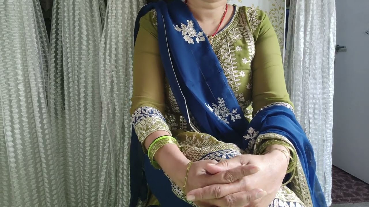 होलिका दहन के बाद घर के मंदिर में पूजा किस विधि के साथकरें भगवान को रंग कैसे लगे गुलाल लगाने की नियम