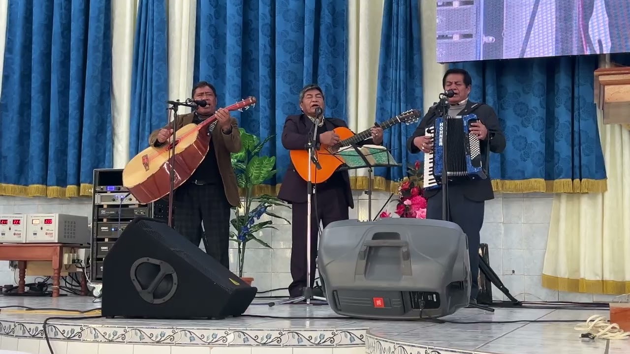 Soy El Hijo de Un Rey - Trío Velasquez 