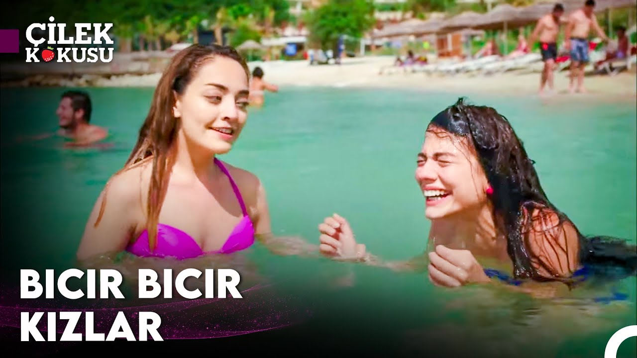 Tüm Sene Beklediğimiz Tatil Başlasın 👙 - Çilek Kokusu