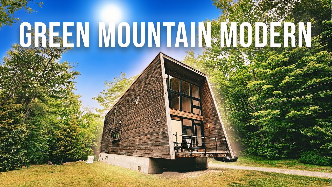 The Shoebox House? | Luxury Airbnb Tour | Vermont Getaway