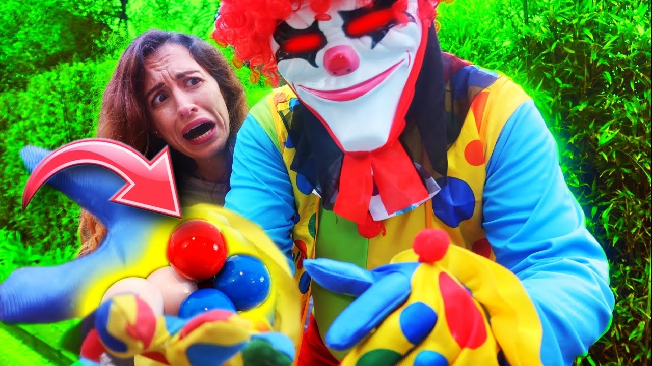 EL PAYASO CONSIGUE LAS BOLAS PARA REPARAR SU ARMA LETAL