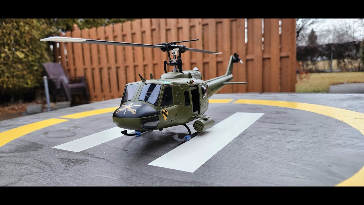 Eachine E190 flying outdoor