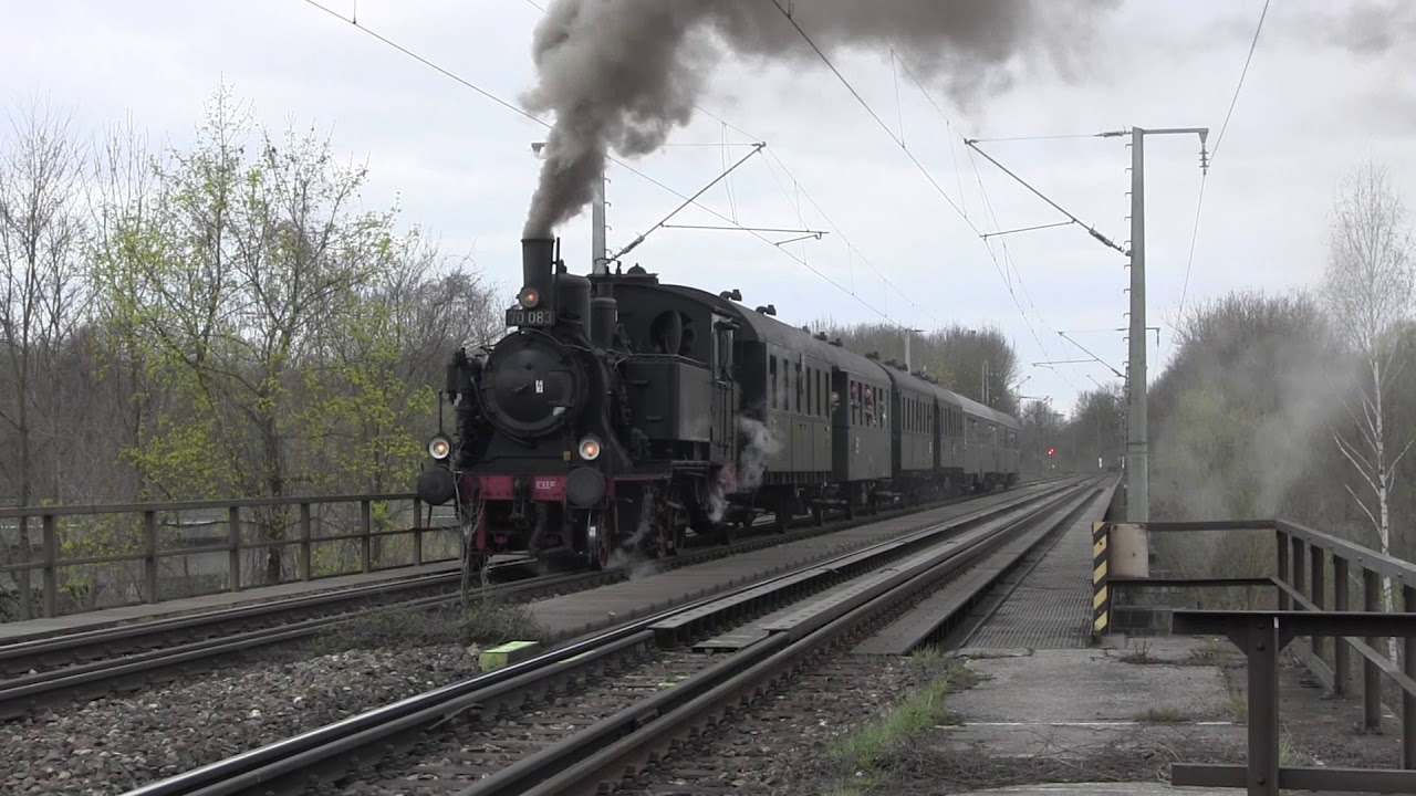 Dampfzüge in München 70 083, 01 066, 01 2066-7, 001 180-9 und 52 1868-8