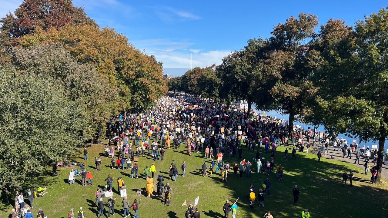 Watch Live: 'No Kings' march, rally in downtown Portland