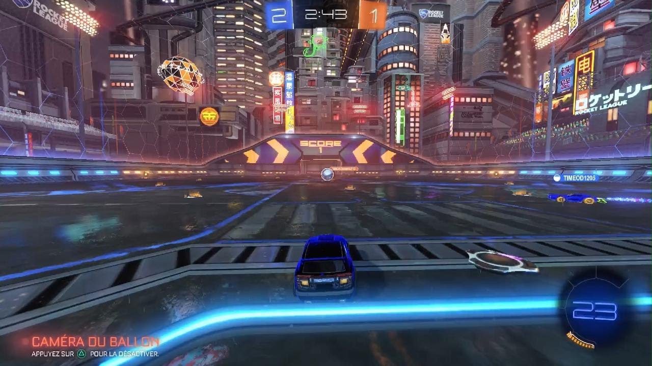 Je vous montre mon niveau à Rocket League.et Je m'entraîne et je monte en rang.