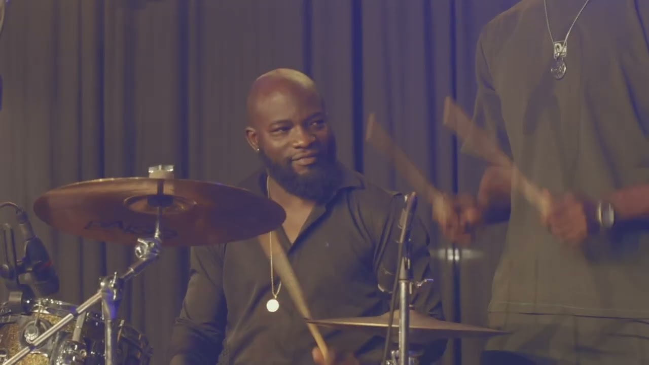 Odyle - Sani Koti ja Part 3 ( Live Show N.I.S)