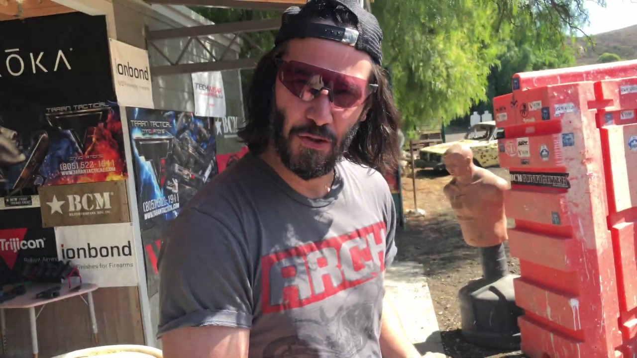 &laquo;Фишка&raquo; Киану: Combat Master Glock 34