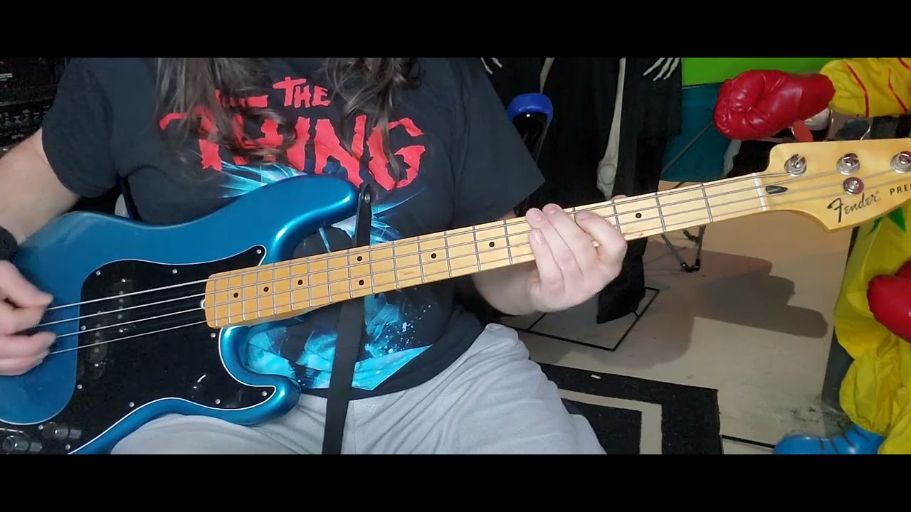 Mellon-Collies -- Put Yer Bins In(for the lads) bass(behs?) Cover/play along 