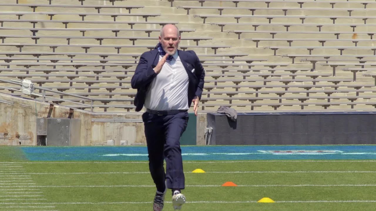 2025 Run Rich Run: Rich Eisen runs the 40-yard dash during the 2025 Draft to Benefit St. Jude!