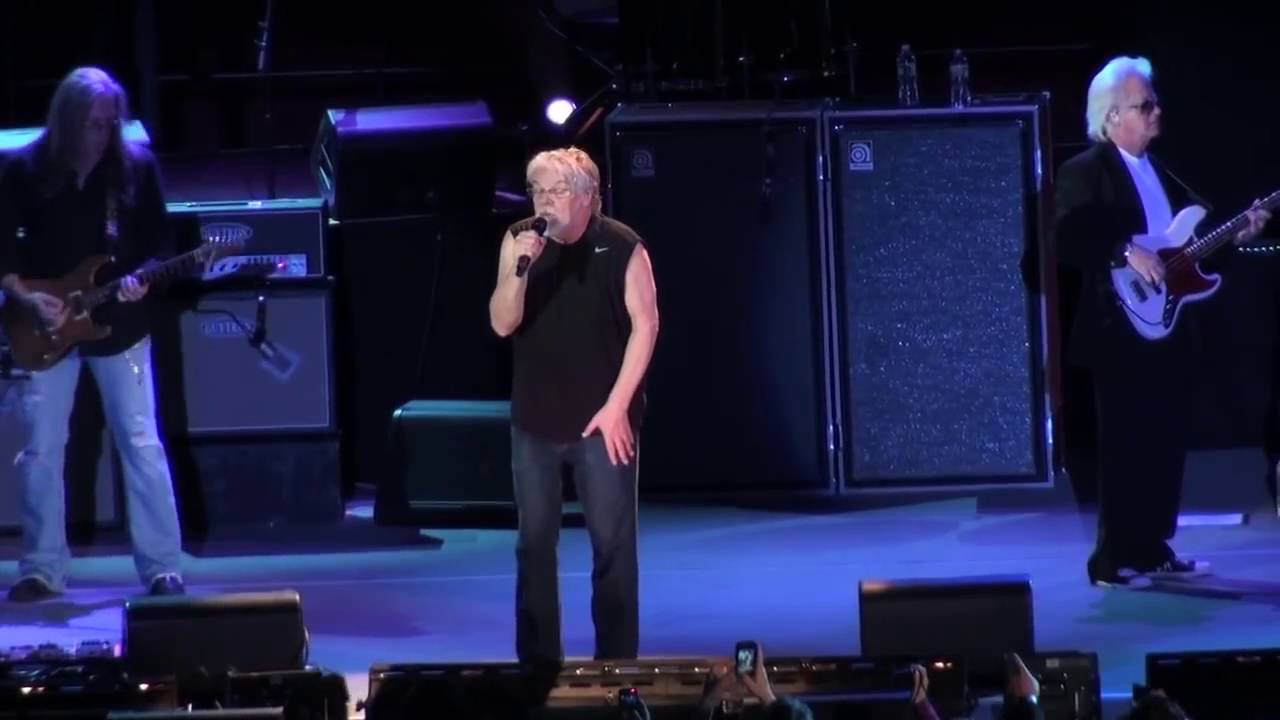 [HD] Bob Seger Travelin' Man / Beautiful Loser Atlantic City 4/16/11