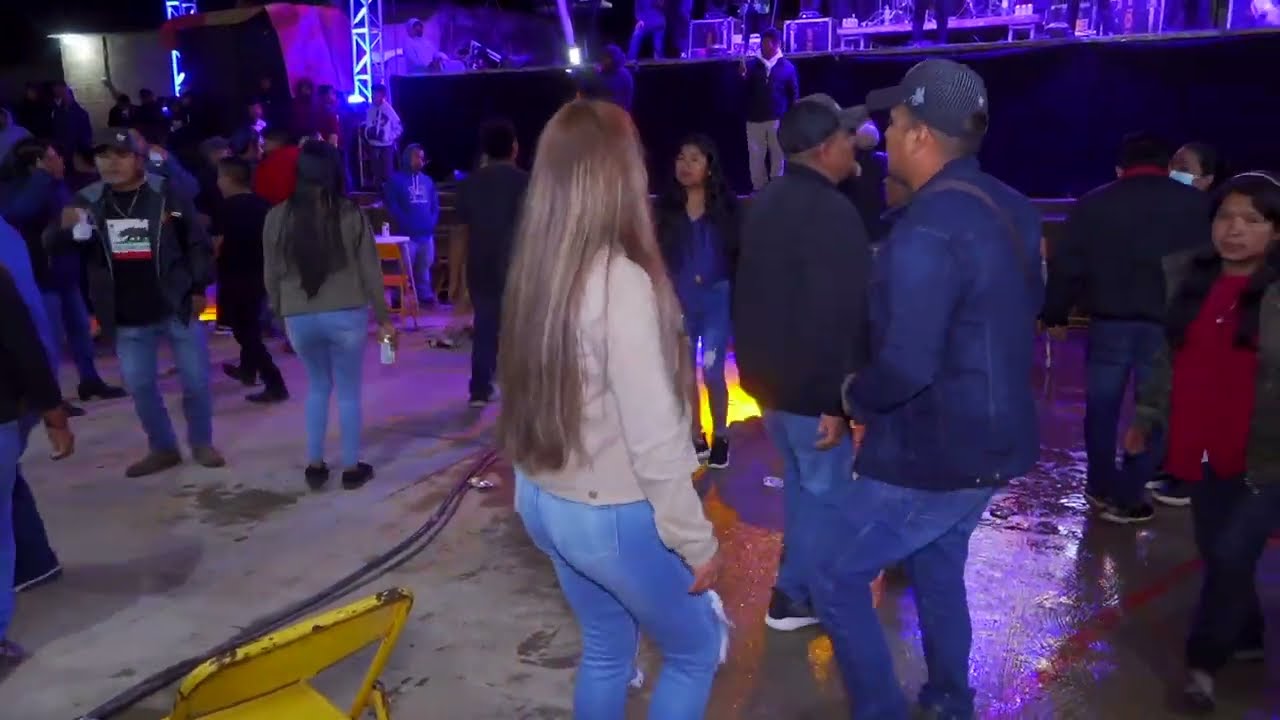 PURAS CHICAS GUAPAS de San Martin Peras BAILANDO CON LOS RAYOS DE OAXACA 2023