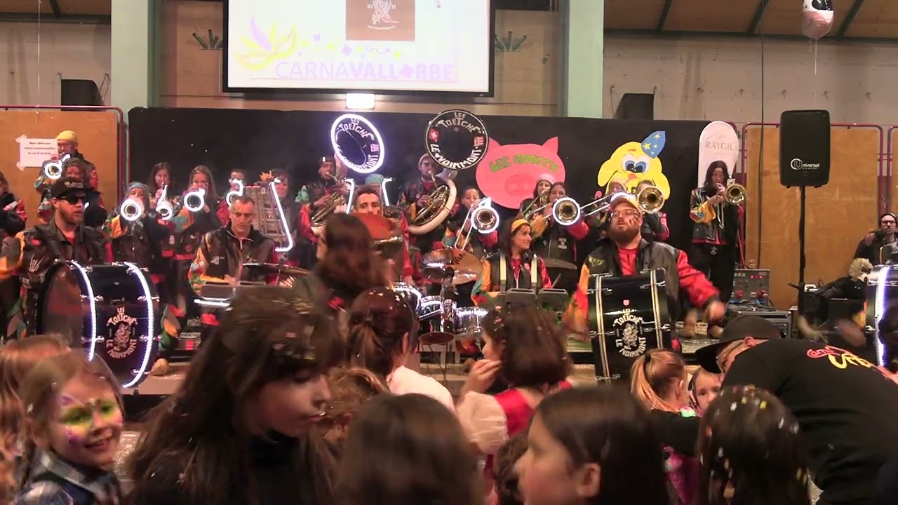 Guggenmusik Les toétchés / Carnaval Vallorbe 2025 Part1