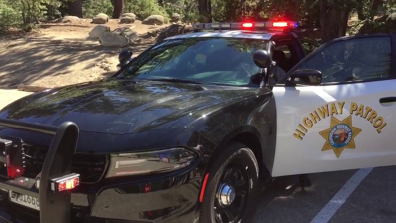 the all NEW CHP 2017  Dodge Charger Siren & Lights Demo