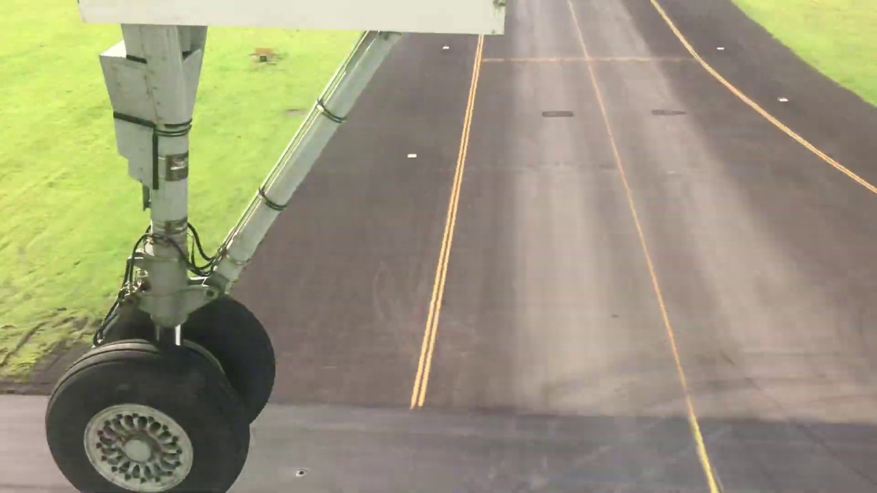 Air Plane Landing Gear Bombardier Q400 Next Gen TURBOPROP