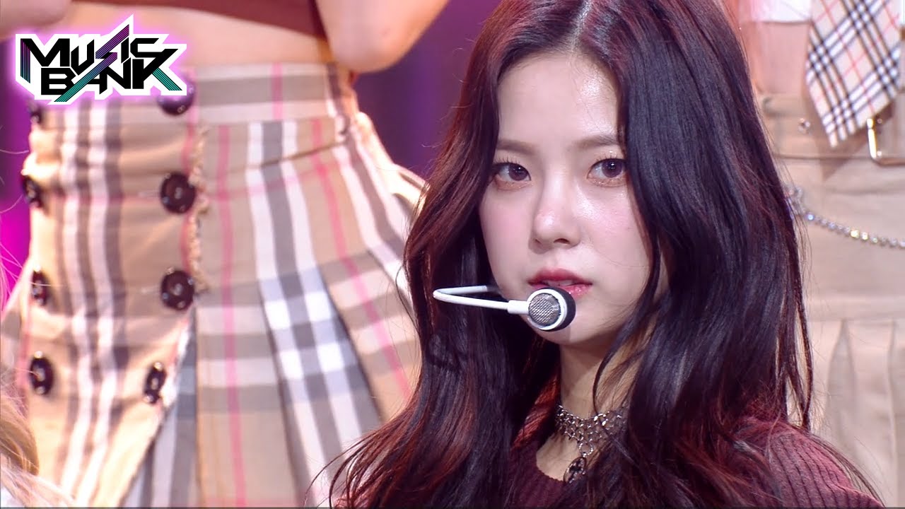 Kep1er(케플러 ケプラー) - WA DA DA (Music Bank) | KBS WORLD TV 220121