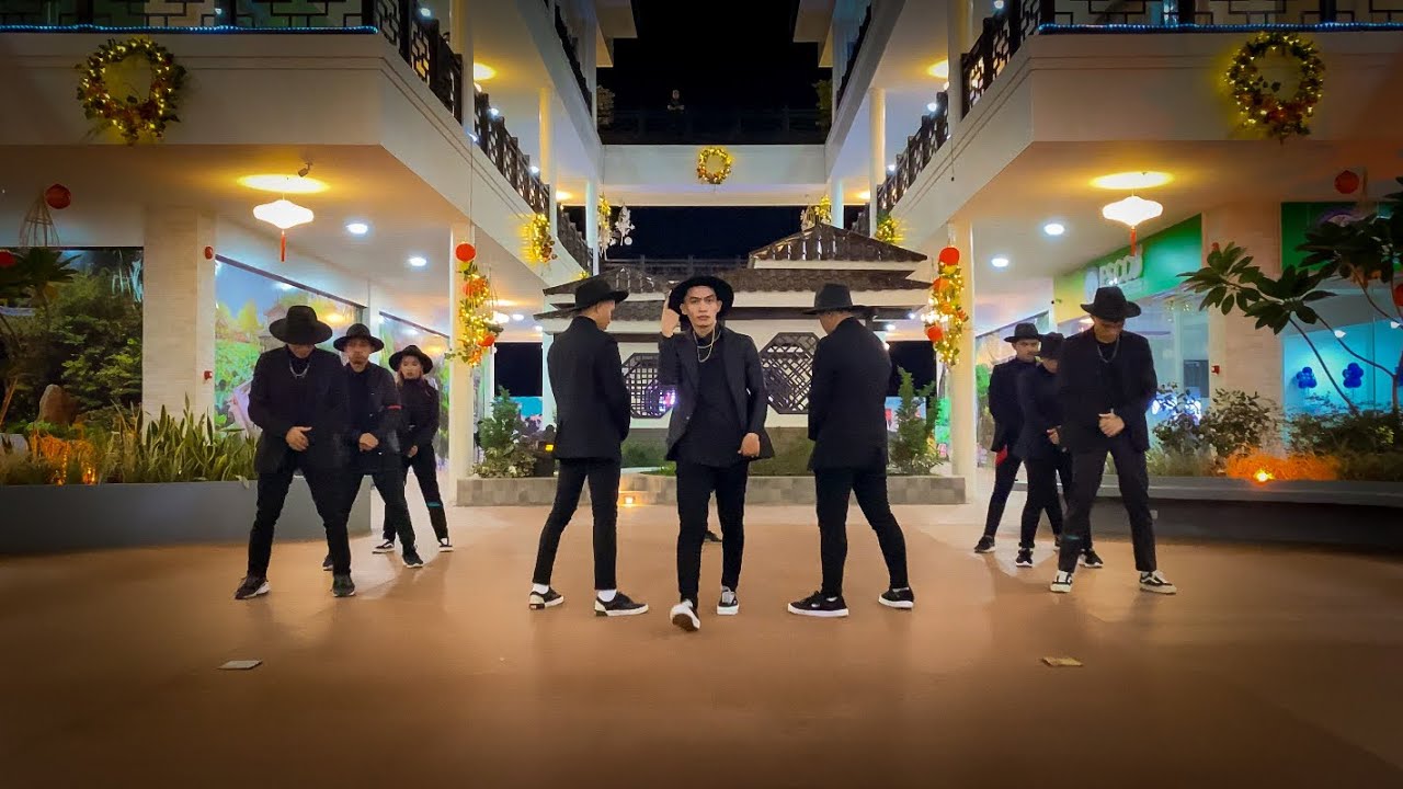 AMATZ Choreography | Astrophile Family