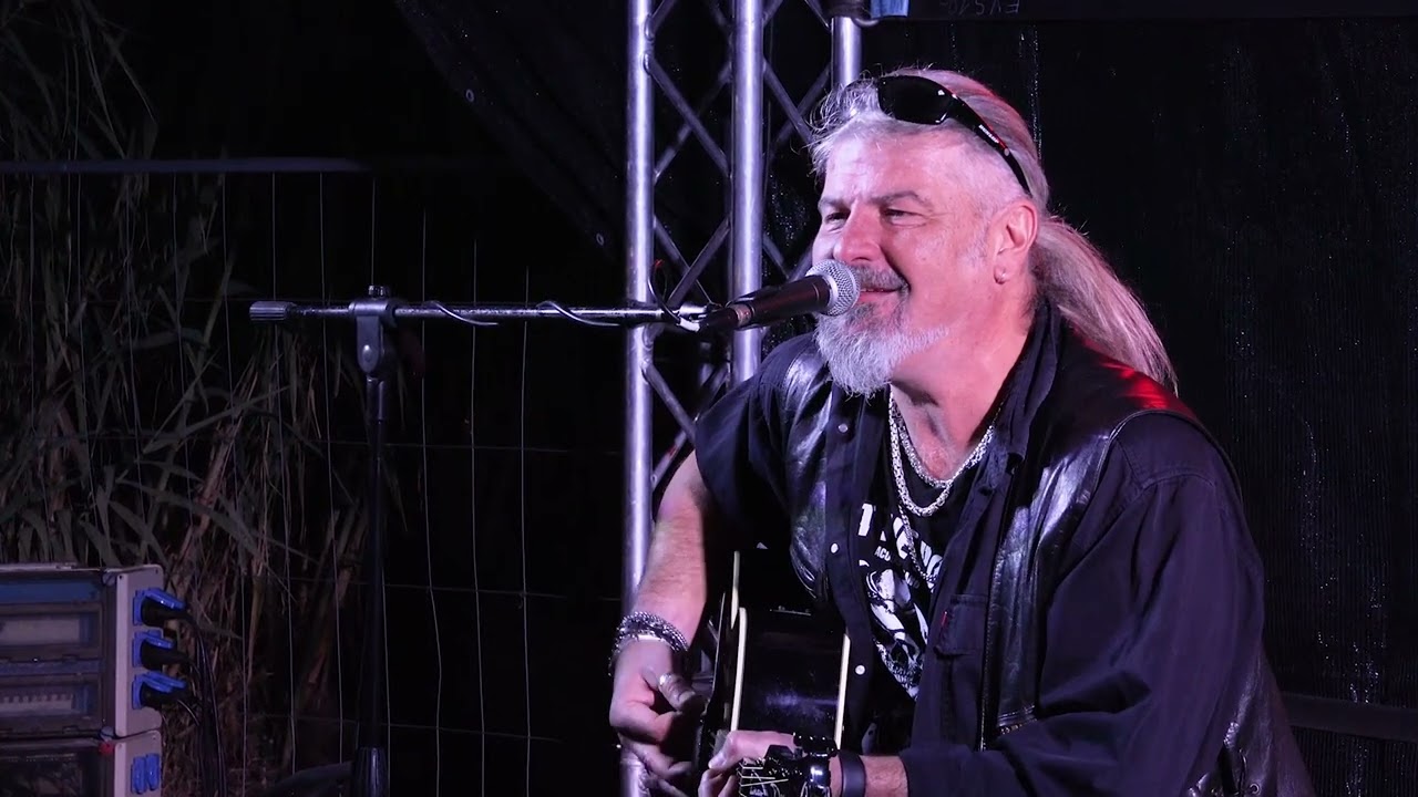 10. HTRB ACOUSTIC - ITT VAN EGY ANGYAL - VARGA KOCSMA - ECSER - 25. 10. 03. - part 2