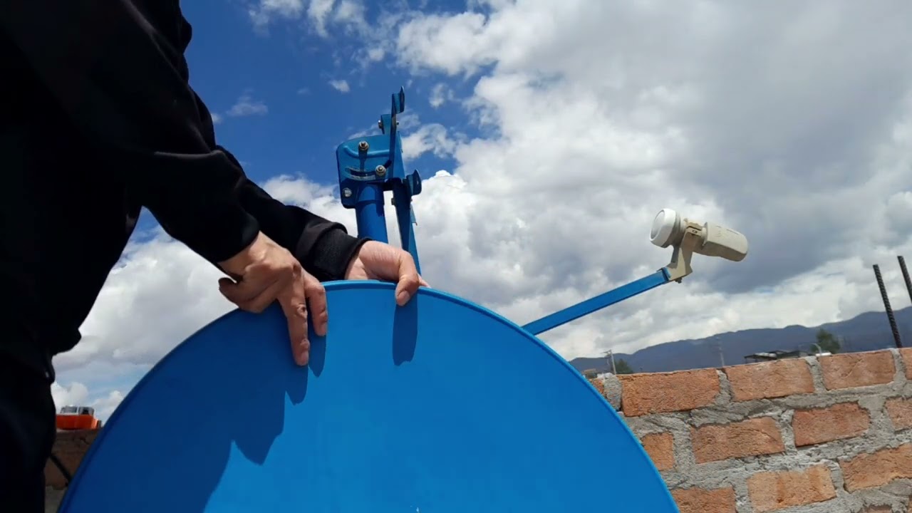Antena invertida con el Satélite Telstar 12 Vantage