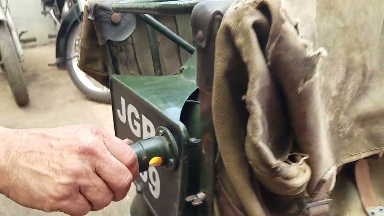 1943 BSA WD M20 500cc at Andy Tiernans, electrics.