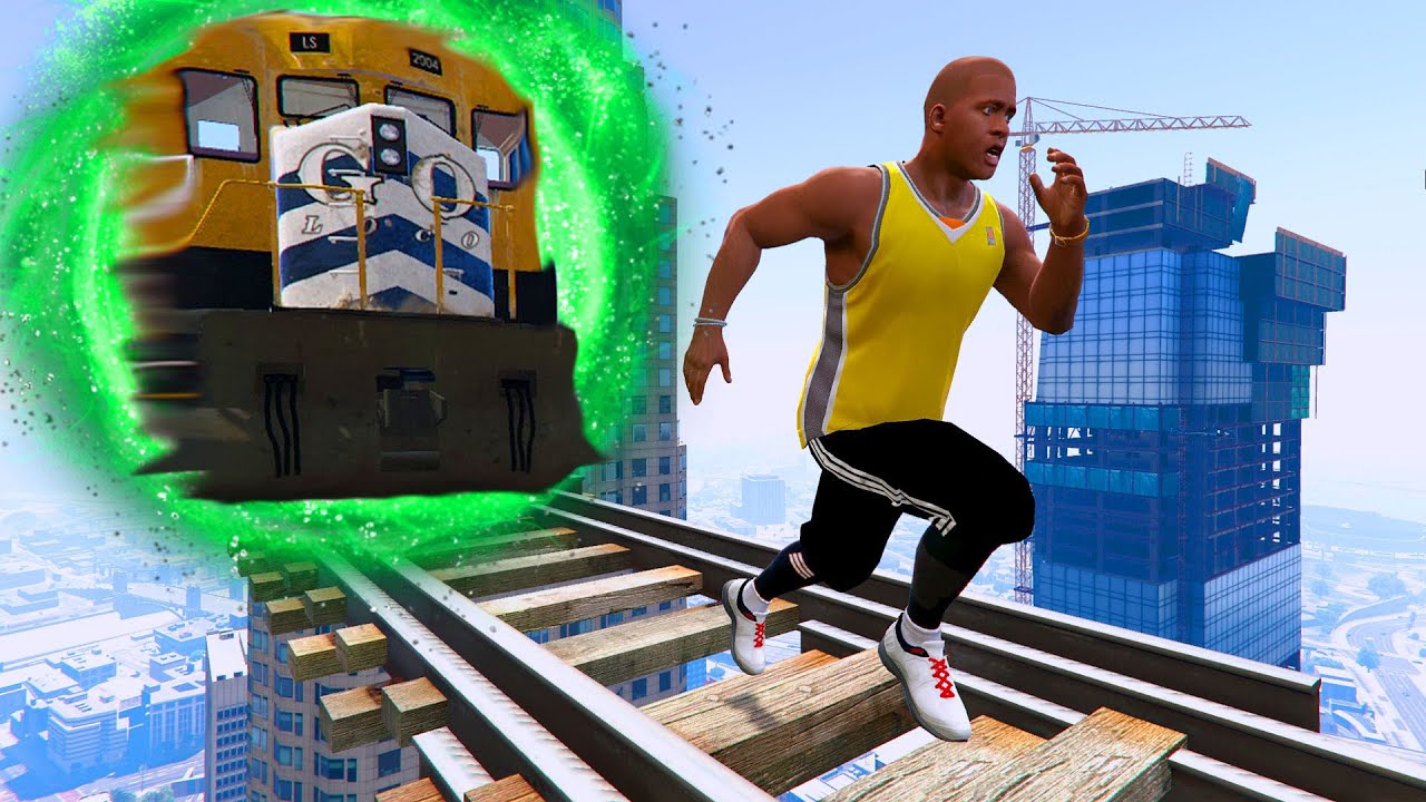 Franklin Found Mysterious Portals In GTA 5!😱 (Crazy!)