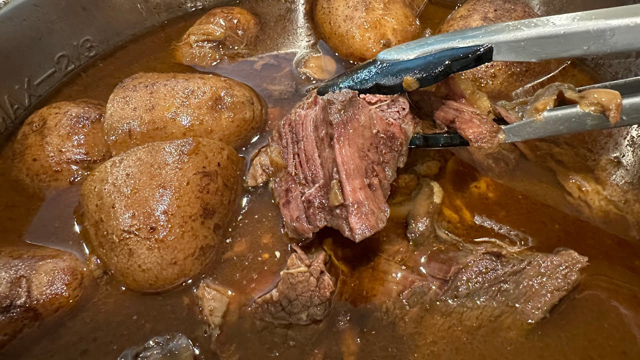 Instant Pot RIO Wide Pot Roast