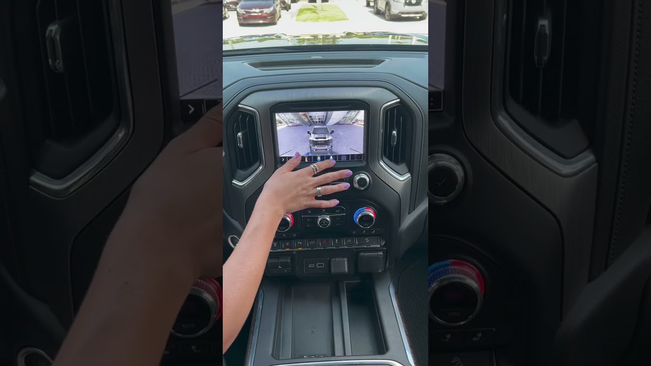 GMC Sierra 2500 HD: Safety Features