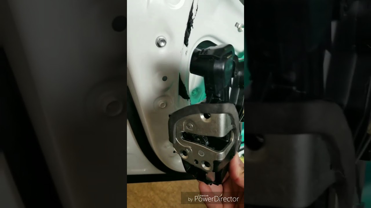 Lexus CT200H - Broken Lock Switch - Remove and Replace Lock Actuator
