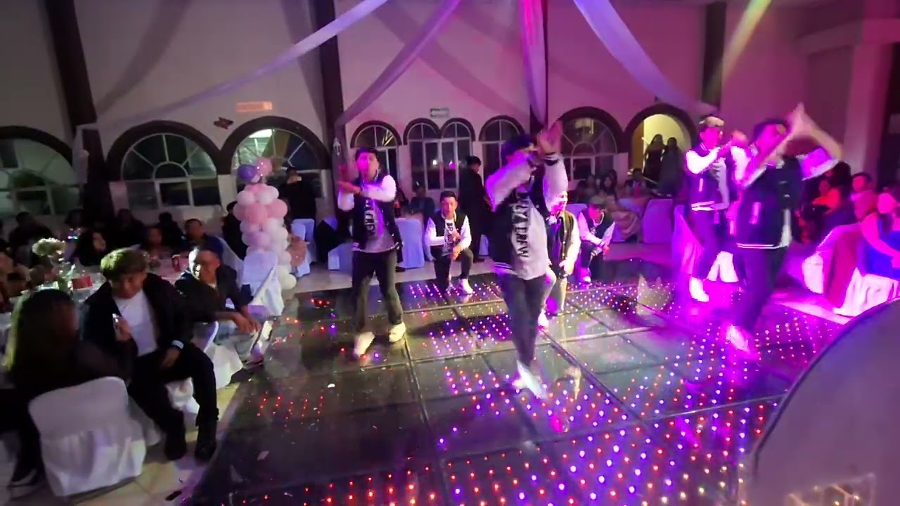 DELTACREWDANCE