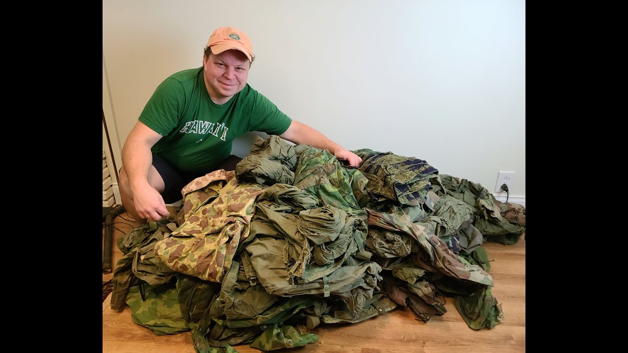 Unboxing Estate Auction Finds - WWII USMC Frogskin Reversible Camo Pants, Vietnam ARVN Tiger Stripe