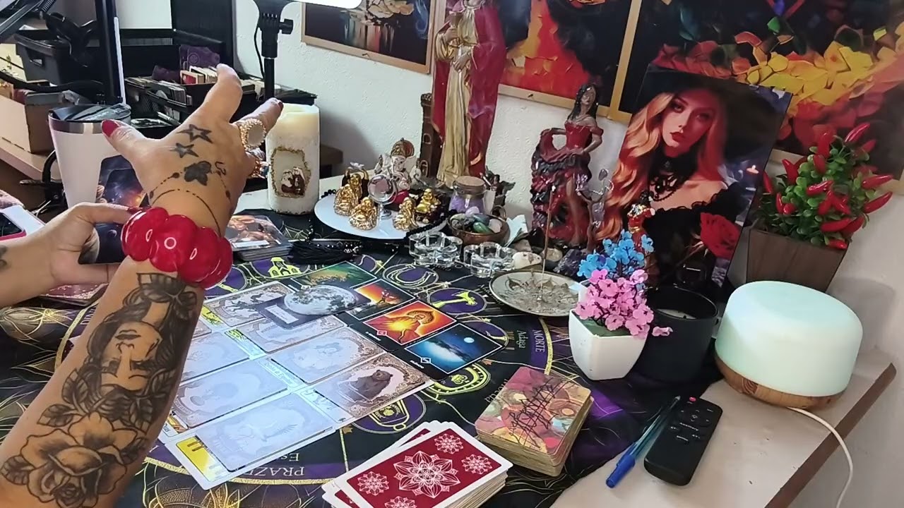 Signo de touro ♉ vejo vc comemorando feliz, a espiritualidade te ajudando, ciclo de emoção 💖