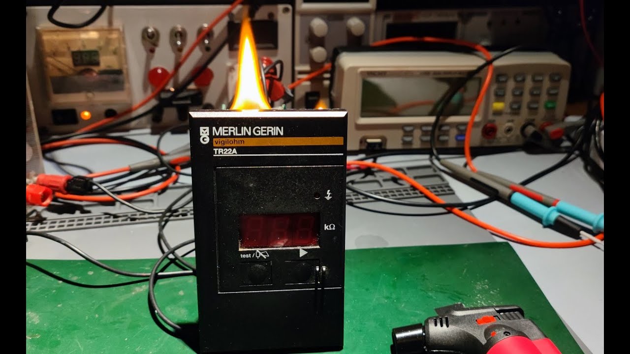 Diagnosis of a Merlin Gerin TR22A vigilohm Permanent insulation monitor (CPI)