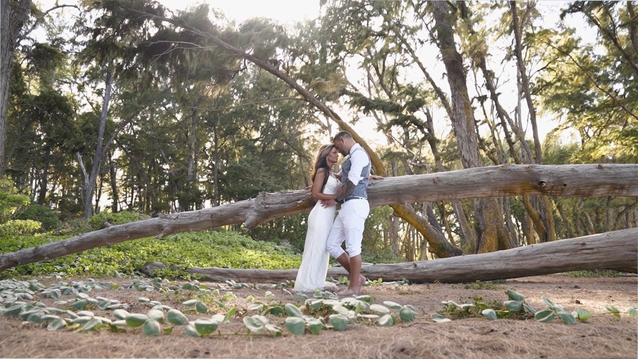Oahu Elopement Wedding Film / Katelynn & Elijah / Hi Light Films