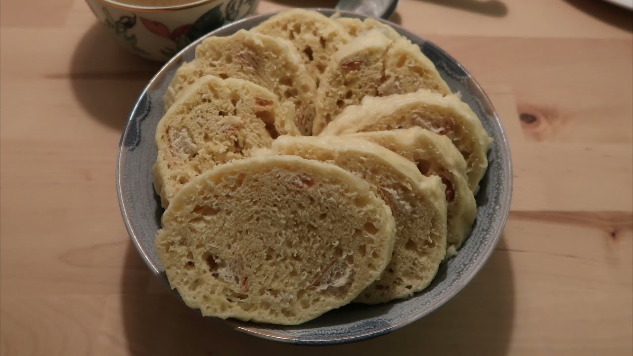 Oma's Hefeklöße (Böhmische Klöße)