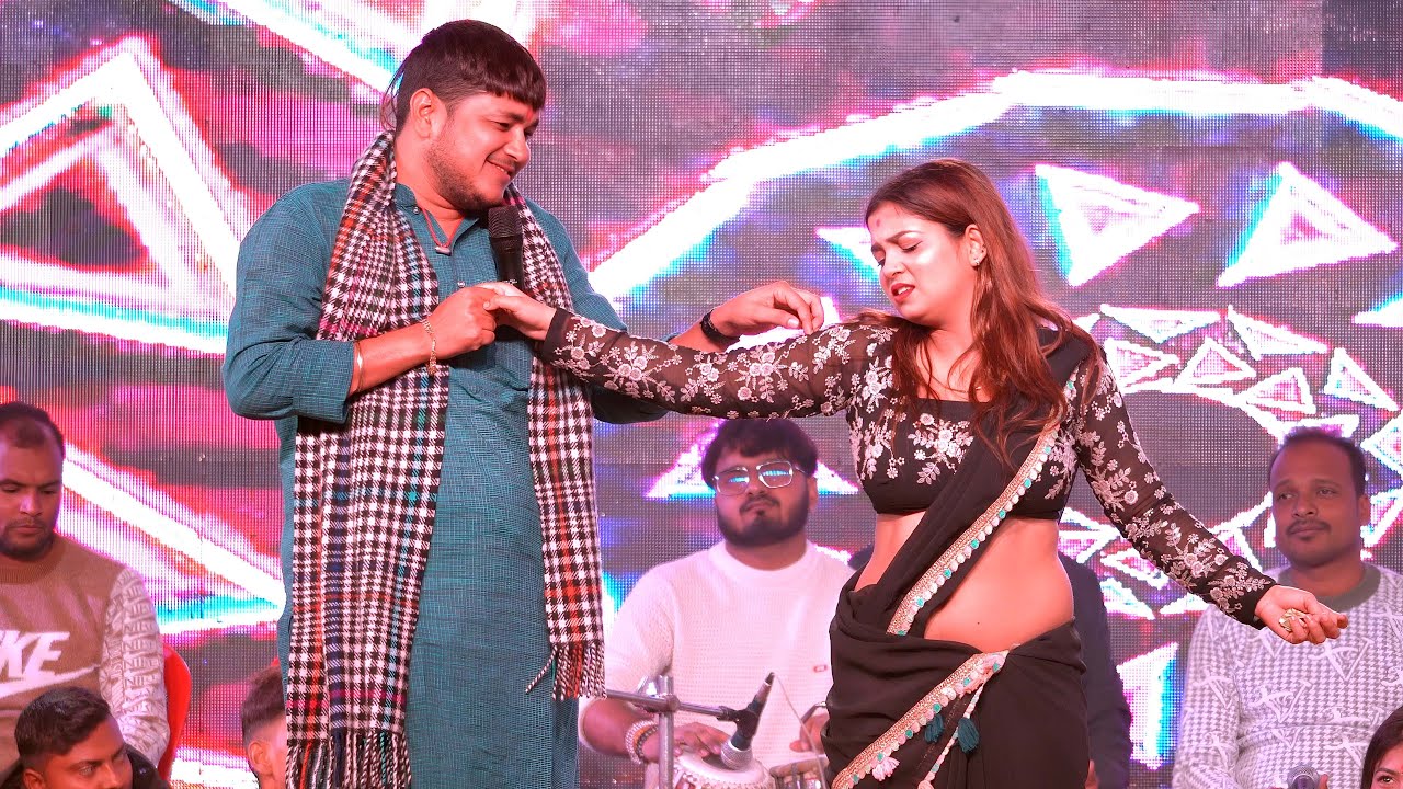 Golu Raja ने डांसर के मुक़ाबले मे डांसर के साथ कर दिया धमाल | Golu Raja Kushinagar New Stage Show