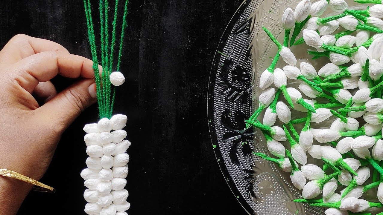 How to make jasmine veni || Artificial jasmine veni || how to make jasmine veni with tissue paper.